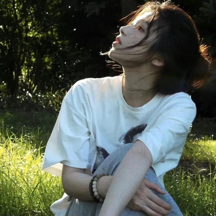 麻烦中的女人